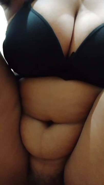A água saiu da mão do pênis do cunhado, vídeo sexy, vídeo sexy, vídeo de sexo.