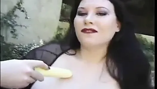 Chubby gothic girl gets fucked