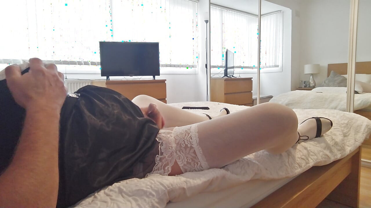 Cum Endings , Sexy Maid , Sexy legs , stockings and heels in the mornings , feeling Horny