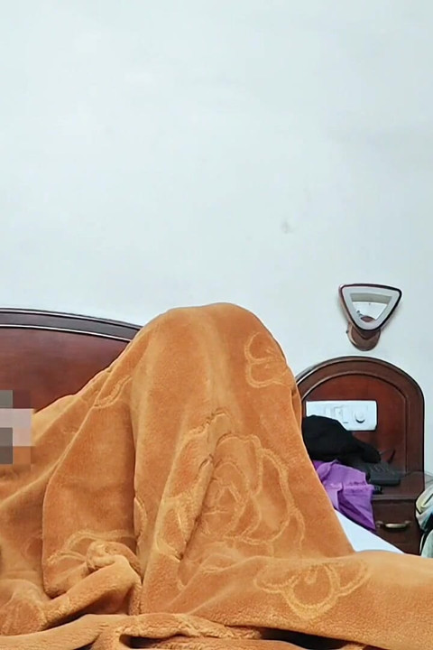 Indian Desi MILF Bhabi Going to Hotel as a Girlfriend, Real Indian Stepmom Curvy Woman with Beautiful Ass 1
