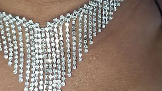 Udigiri senang banget sama tampilan kain sri hitamku