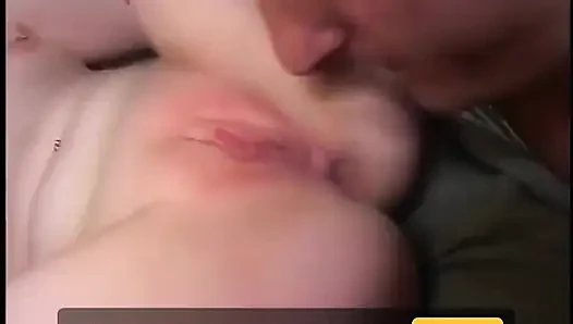 Schöner creampie in der muschi für eine wunderschöne junge brünette schwanzlutschende schlampe