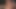 二人のセクシーなブロンドが遊び心のあるタッチでお互いをからかう