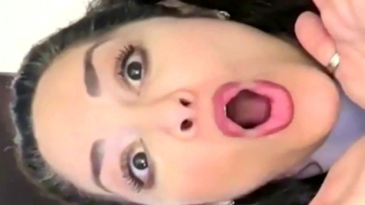 Tatiana Real Mounth 2