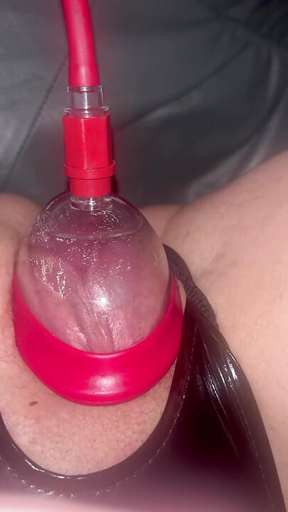 Pump and squirt