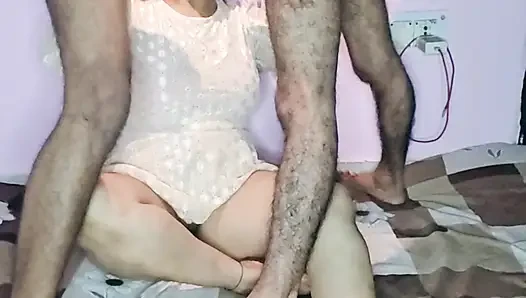 Seks threesome sama mantan pacar di rumah