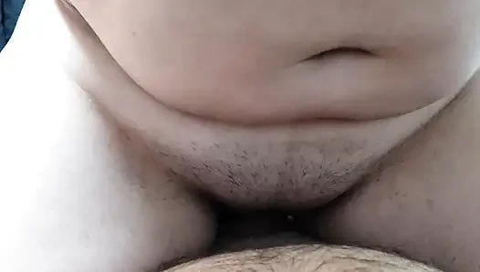 Gadis remaja tinder dengan toket besar pengen banget dientot sama aku sampai aku nggak bisa menolaknya. Cewek itu bikin aku crot di dalam 5