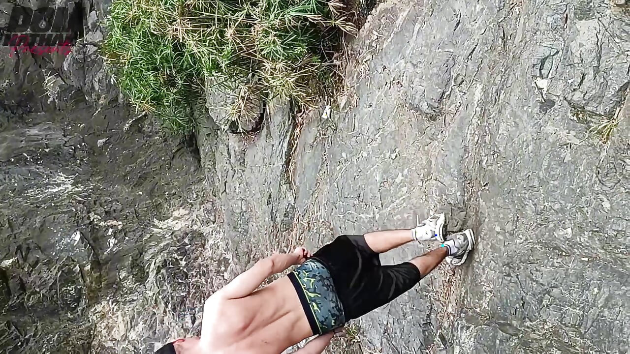 Bareback Outdoor Gay Sex Goes Wrong