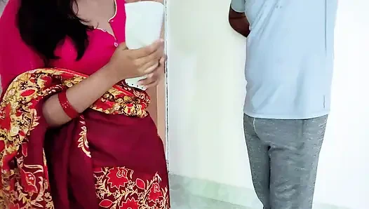Cheating boss wife take employee dick behind the door..Desi bhabhi fuck xxx
