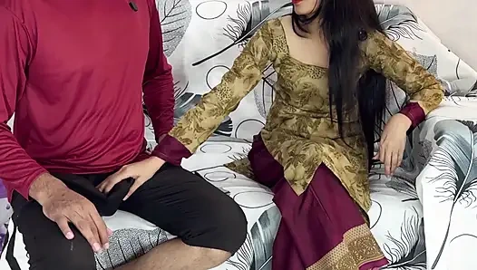 Возбужденная дама-вдова назвала ее квартирантом