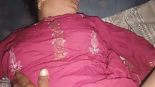 Bhabhi Ko Pela in House Hindi Video