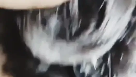 Tenggorokan dalam yang luar biasa oleh maina