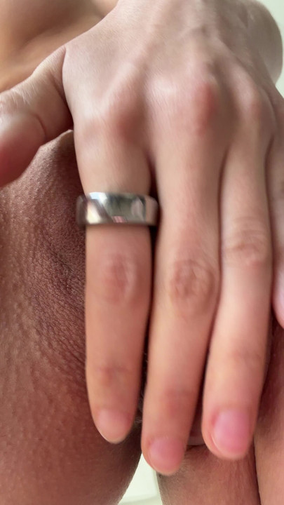 Prim-plan cu tachinare cu pizdă