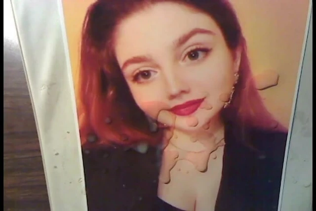 Cumshot on a Pretty Girl