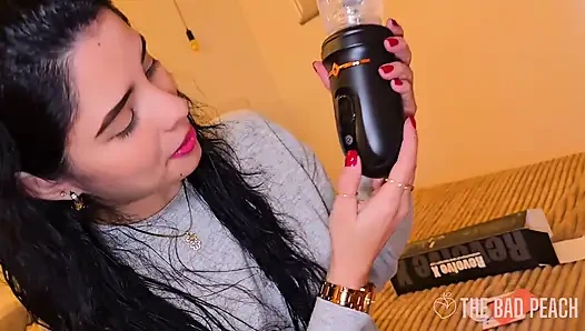 Geschenk Für Meinen Freund Ich Überrasche Ihn Und Gebe Ihm Auch Ein Sehr Glückliches Und Sehr Feuchtes Ende