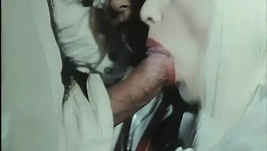 Cicciolina Ve Ron Jeremy Eski Usul Bir Orginin Tadını Çıkarıyor