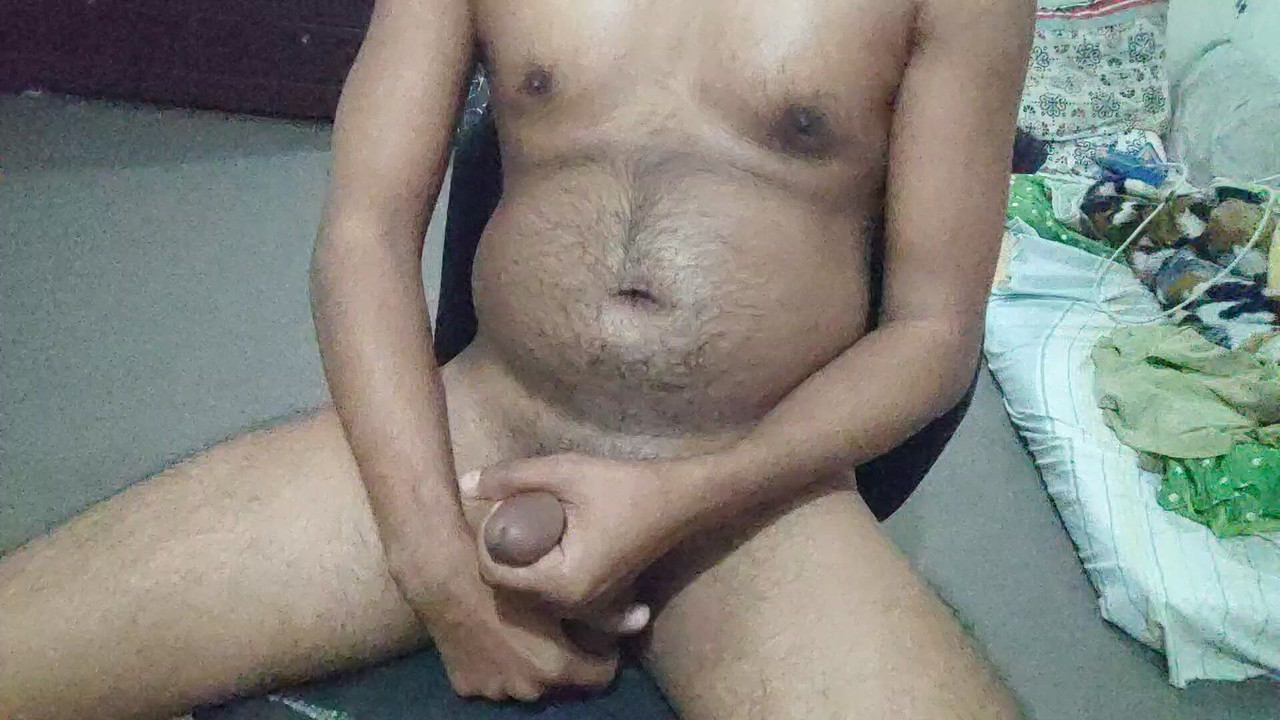 印度可爱男孩为他的女朋友sama自慰