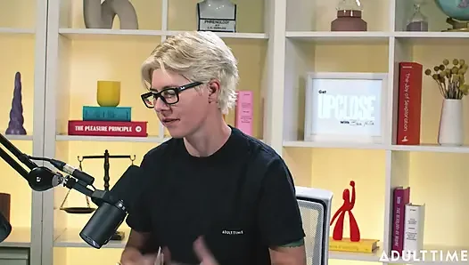 Khloe Kingsley: kamerada fışkırtıyor ve kırmızı bayraklar
