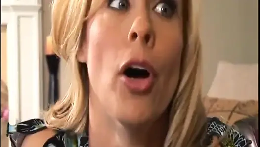 Sofa fantasi feminin