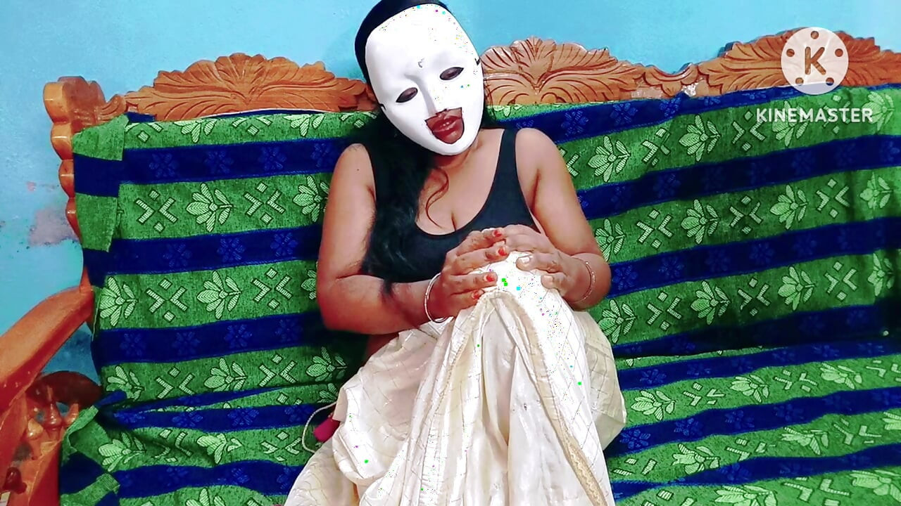 Tamil Teen horny girl solo masturbating with wooden roller stick - tamil dirty talk with loud moaning