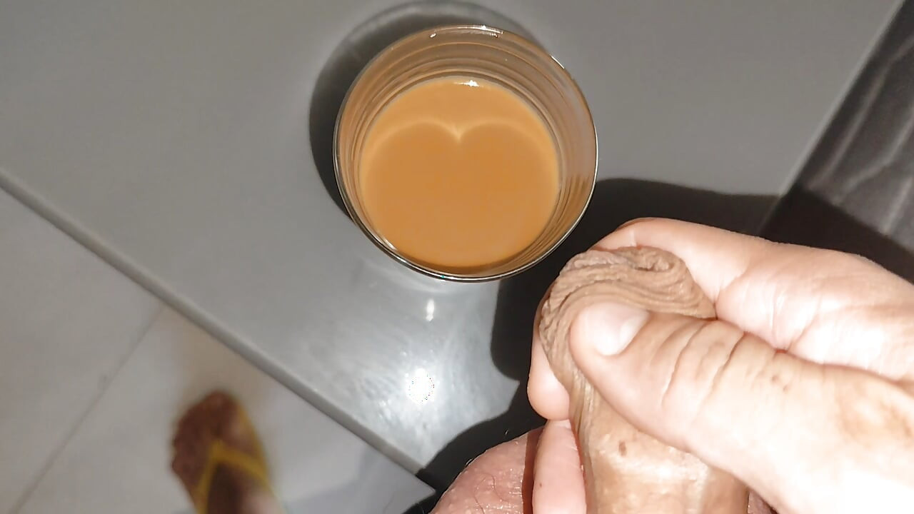 Young Straight Guy Uses Hot New Method on His Dick.