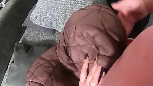 Писсинг, сперма и пуховик, одержимость минетом, золотой дождь и мокрый фетиш-игра