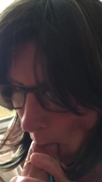 Crossdresser working my cock orally