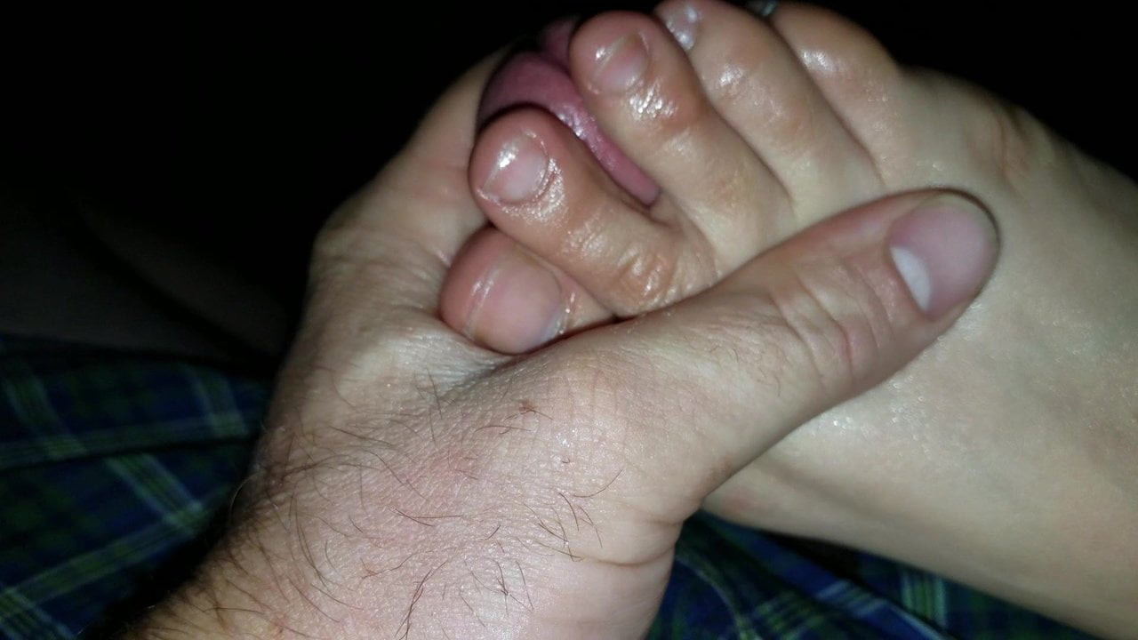 feet