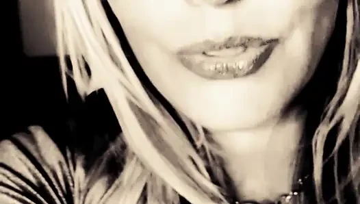 Bernyanyi untuk santa dan menjadi pelacur xmas gratisnya