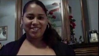 Latina-Blowjob mit dicken Titten