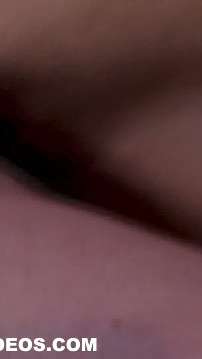 TURCA MENINA EM GANGBANG COM PAUS ALEMÃES | Clipe 1