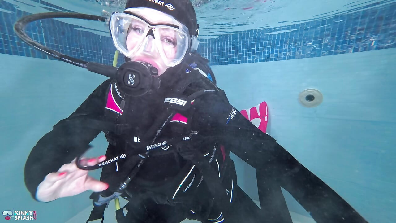 Bubble Tease: Underwater JOI in Full Scuba Gear