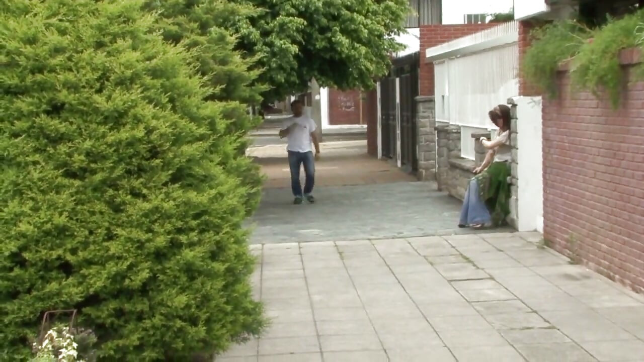Čvrst kurac u vrelom dupetu brinete shemale