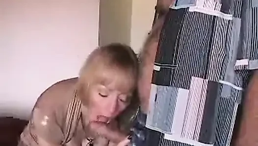 Кримпай порочной сексуальной Melanie в отеле
