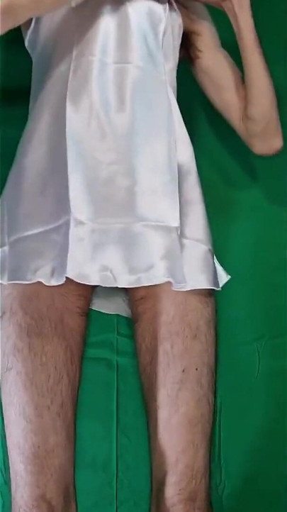 Gecelik, külot ve tanga denemesi