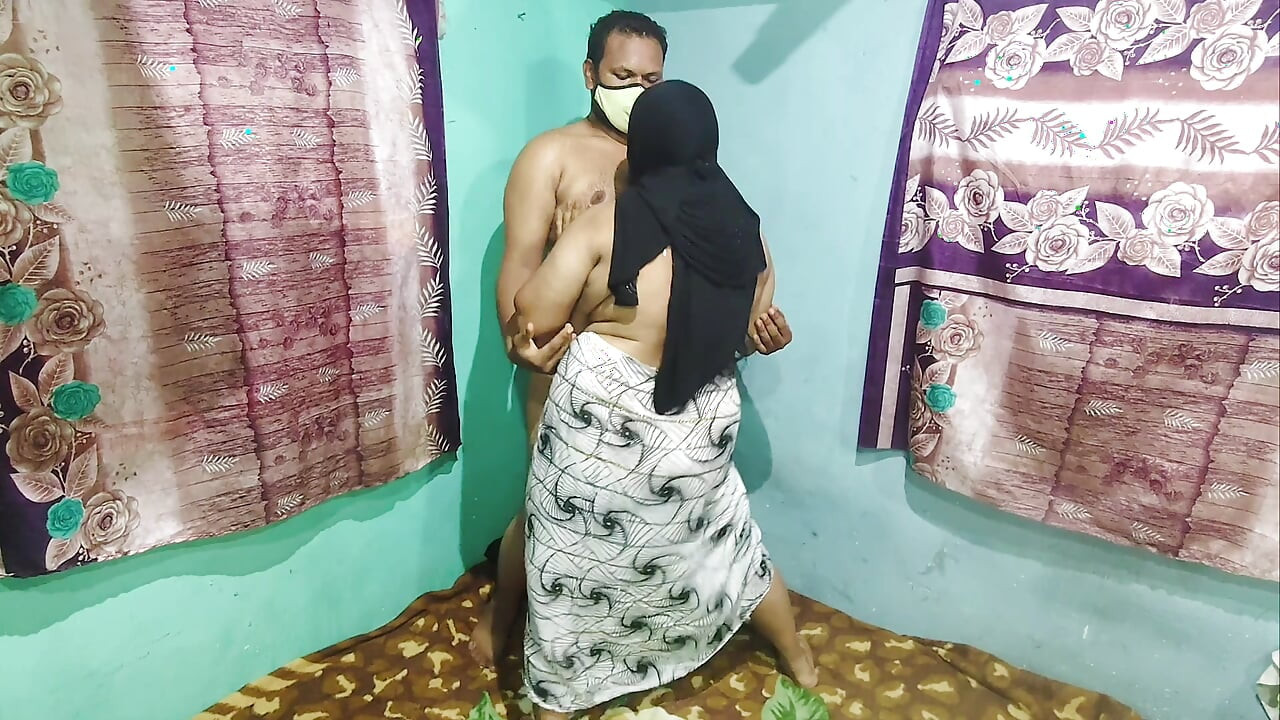 Sexy muslim bich dancing for money and cheap cock