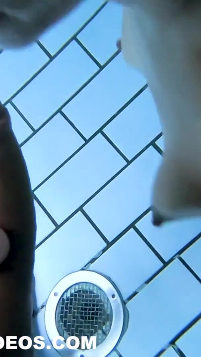 SEKS PUBLIK BERISIKO DI KOLAM RENANG | Klip 1