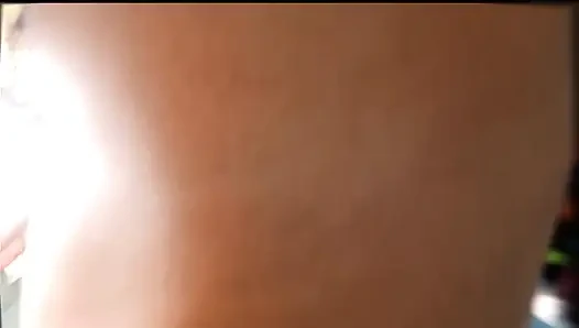 Ich habe die freundin meines freundes gefickt, als er ausgehen