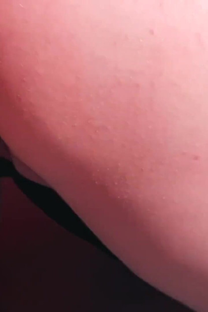 Imala seks sa svojom novom cimerkom