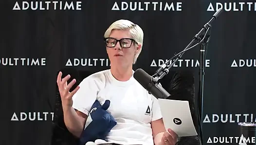 Cami Strella bir kült hayatta kalmak, tiktok şöhreti ve tek eşlilik dışı | Adult Time Podcast
