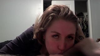 Heißer POV-Blowjob &amp; Gesichtsbesamung