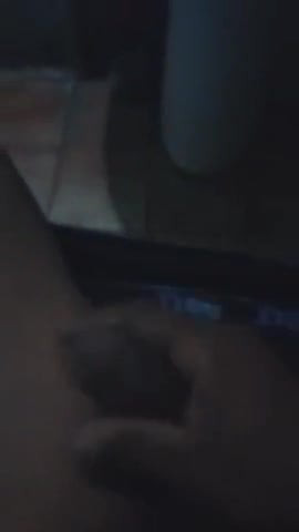Lanka gay masturbación con la mano