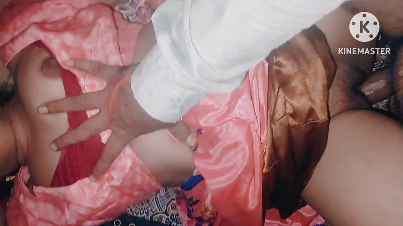 بريا المثيرة تتناك من فتى الجيران عندما لا يكون الزوج في المنزل
