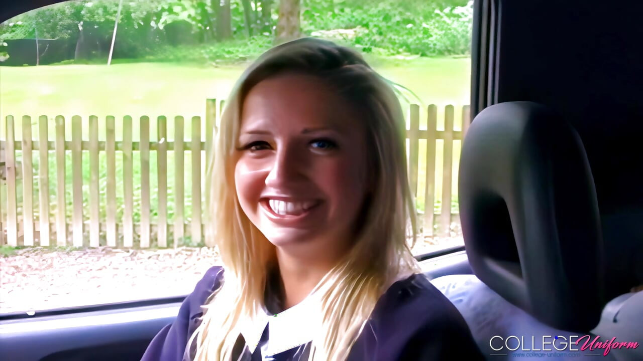 สัมภาษณ์ถ่าย 2 เรื่องกับ Milly Hedgland