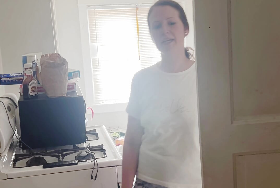 Hun kunne ikke motstå å knulle stefaren sin