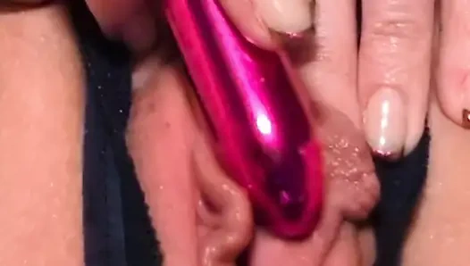 Bare Wet Pussy