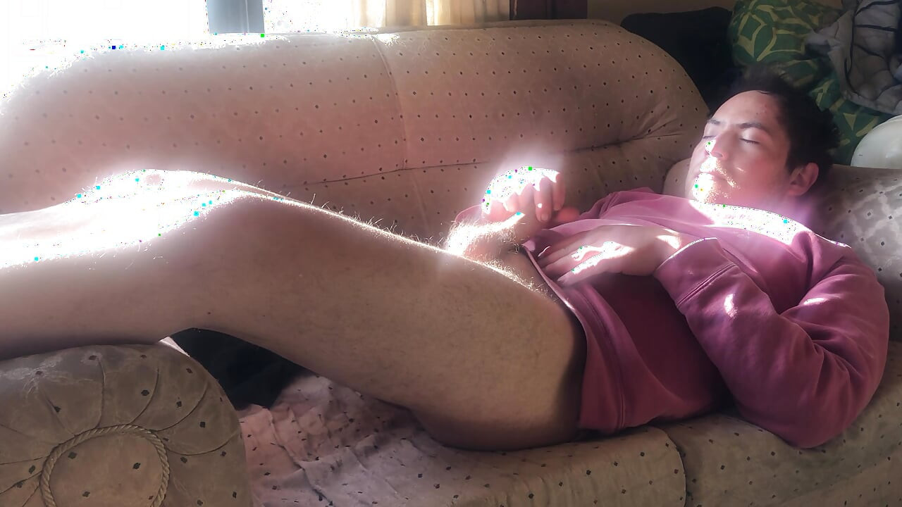A Quick Masturbating Session in the Afternoon