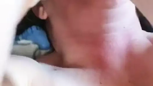 Она обожает сосать