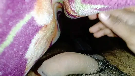 Üvey evli kadın kocasını aldatıyor