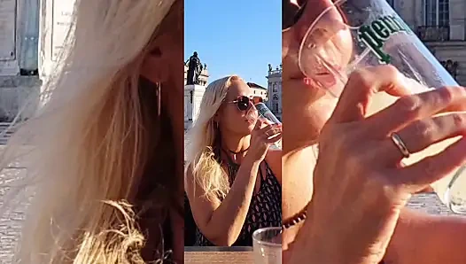 Блондинка-зрелая Жена Наслаждается Сексом После Прогулки